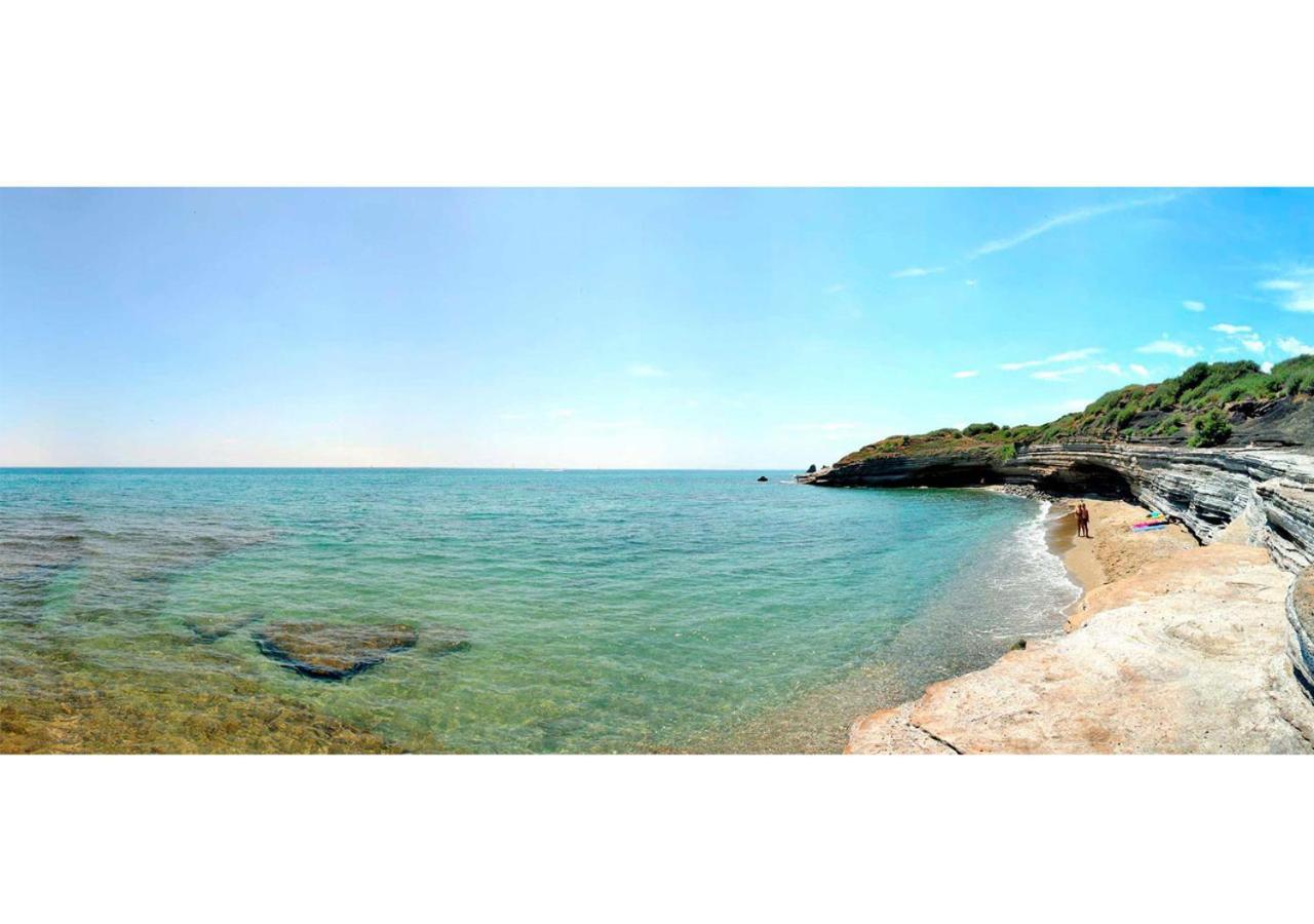 Mobilhome Climatise 3Ch 6P Dans Parc Des 7 Fonts Agde Dış mekan fotoğraf