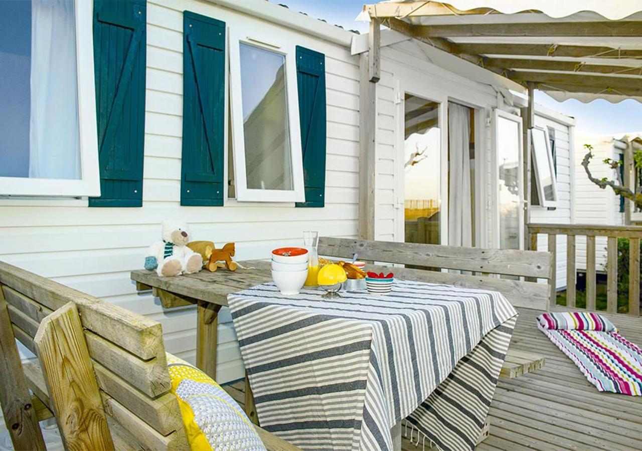Mobilhome Climatise 3Ch 6P Dans Parc Des 7 Fonts Agde Dış mekan fotoğraf